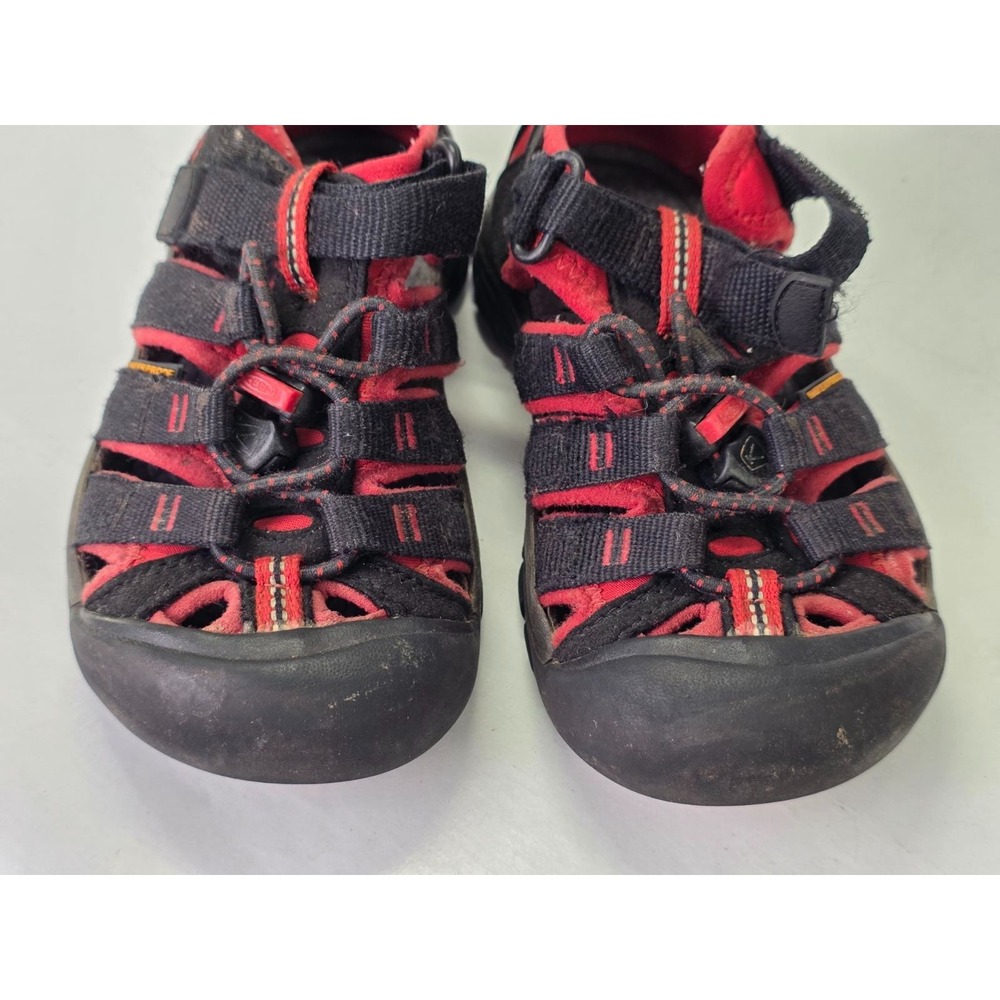 Keen Newport H2 Little Kids Size 12 Black Red Outdoor Water Hiking Sandals - Picture 4 of 9
